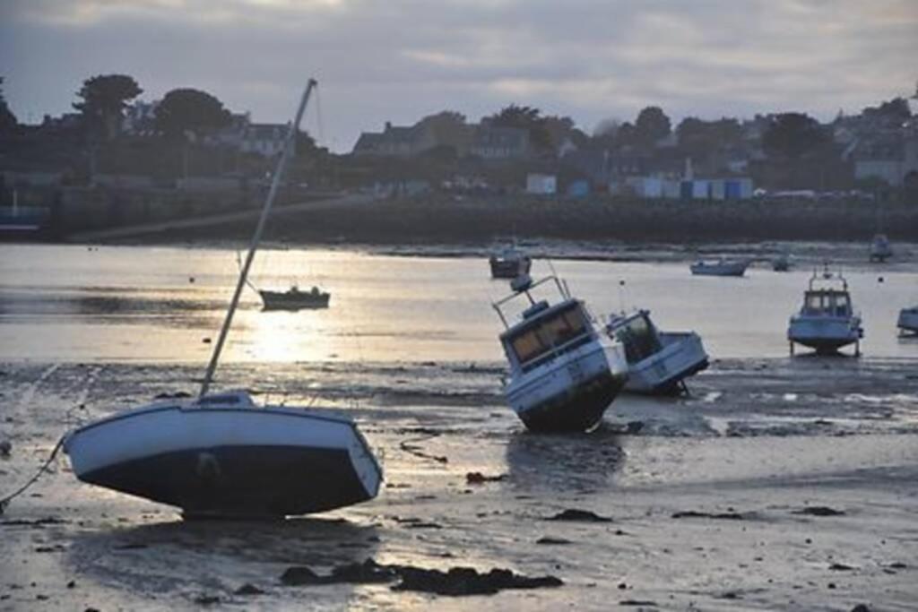 Kermaravel, Le Petit Manoir En Bord De Mer. Saint-Pol-de-Léon Buitenkant foto