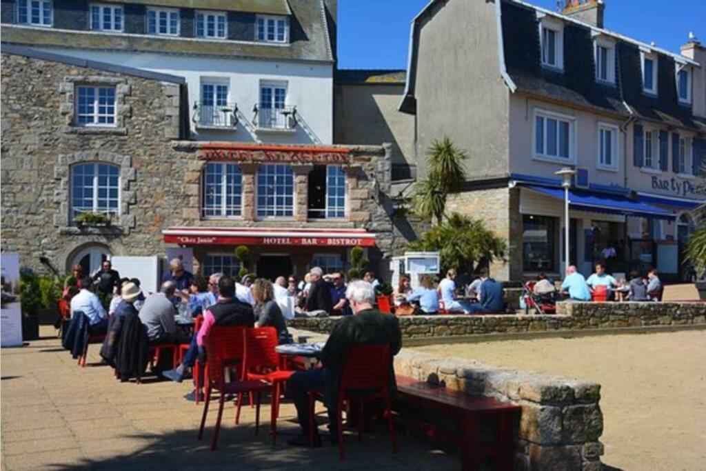 Kermaravel, Le Petit Manoir En Bord De Mer. Saint-Pol-de-Léon Buitenkant foto